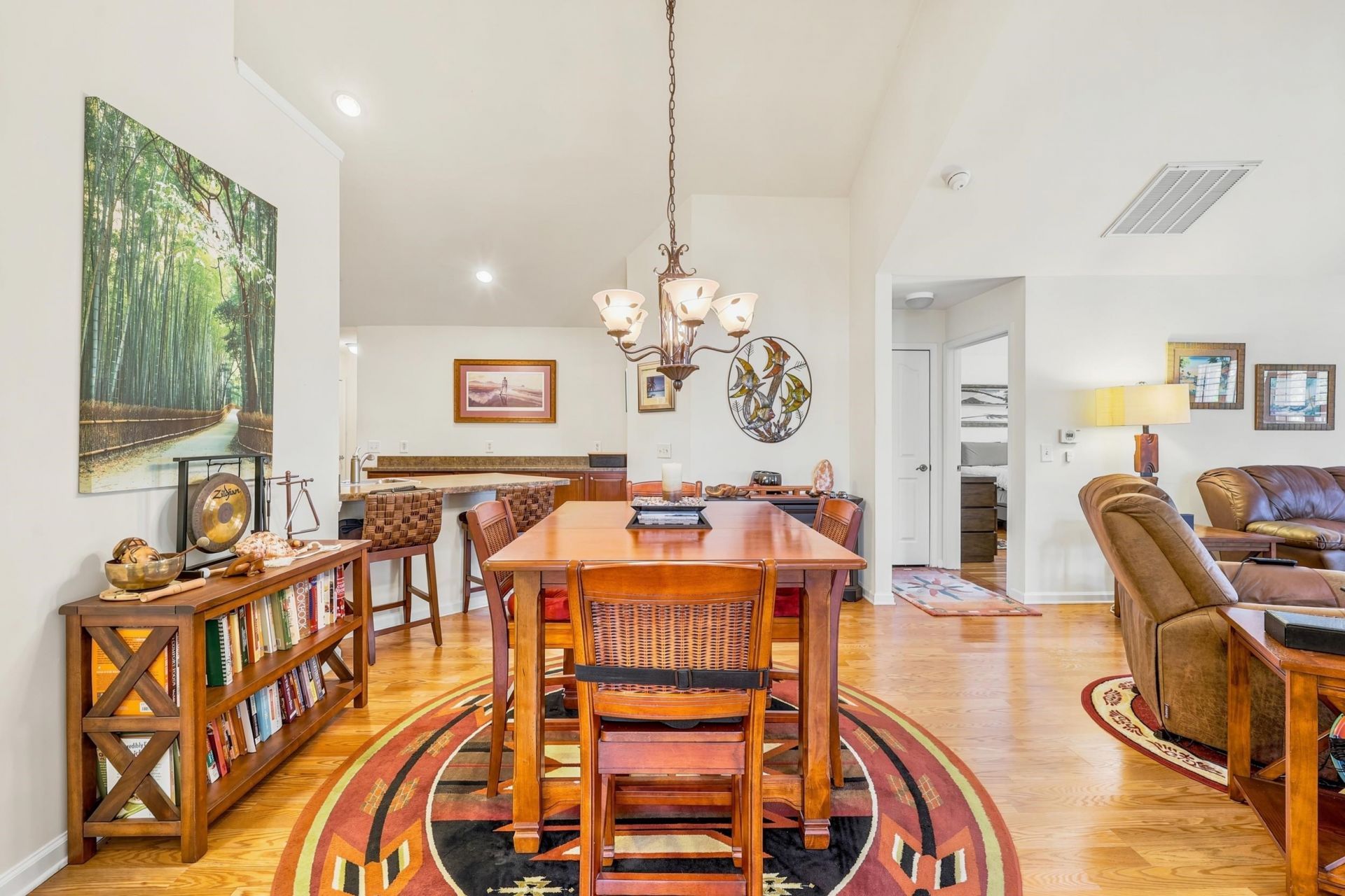 133 Stonegate Blvd.  Photo 9