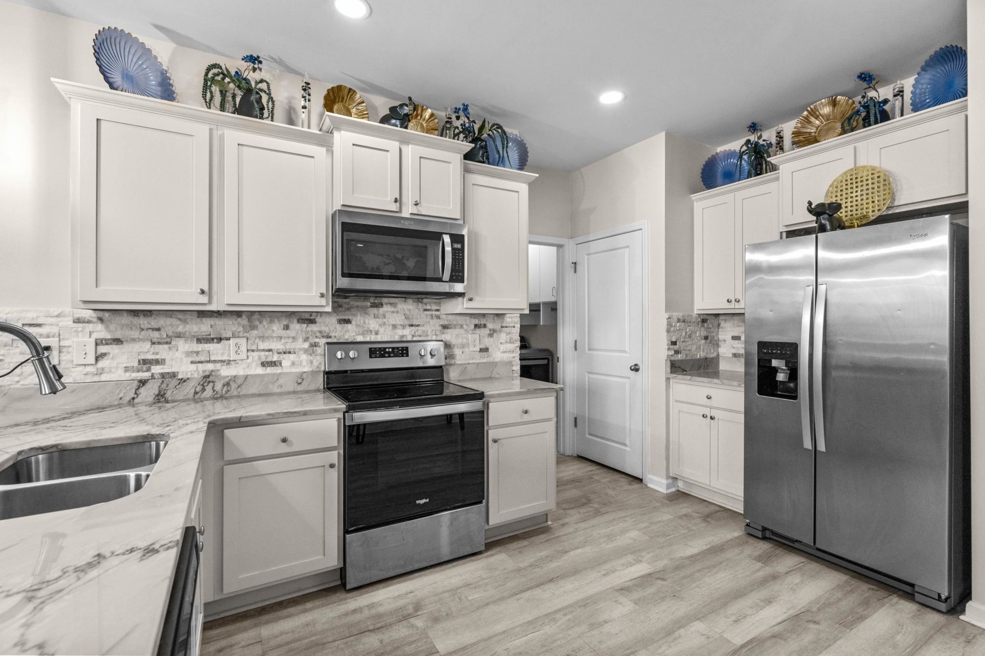 2804 Ophelia Way  Photo 13