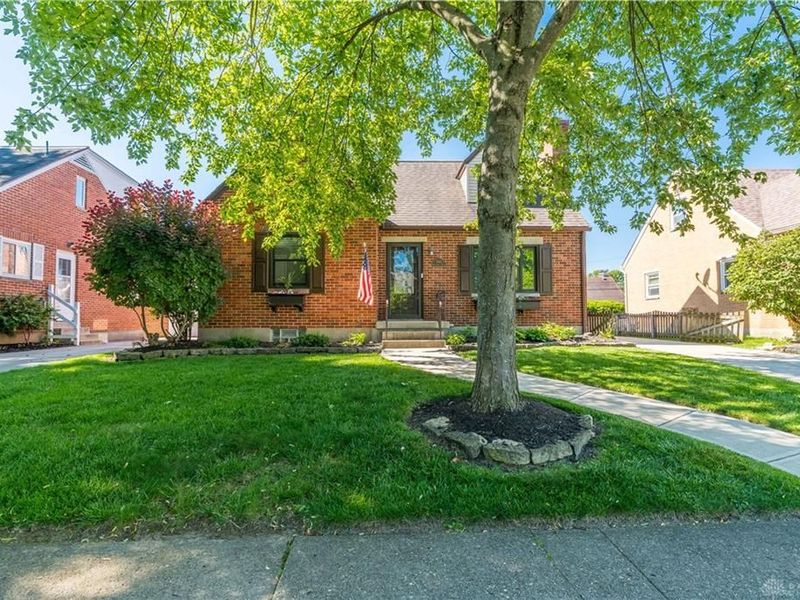 948 Westminster Place, Dayton, OH 45419 Photo 2