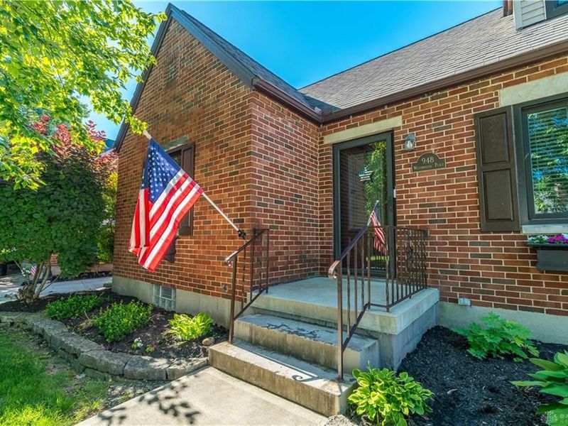 948 Westminster Place, Dayton, OH 45419 Photo 4