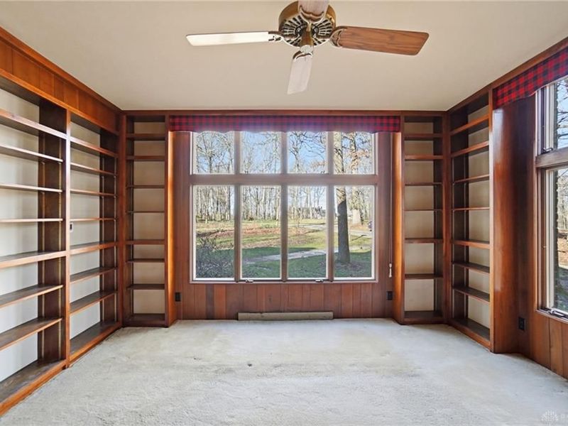 2438 Signal Hill Road, Springfield, OH 45504 Photo 11