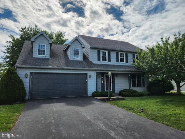 404 MENTZER AVENUE , NEW HOLLAND, PA 17557