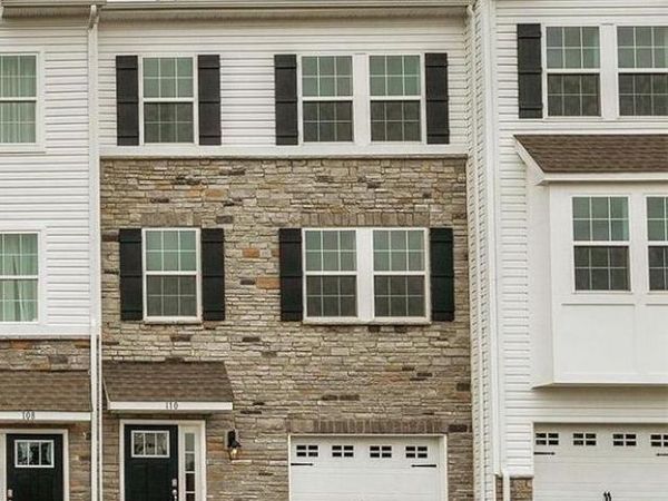 305 LANTERN COURT, SELLERSVILLE, PA 18960