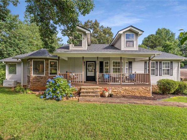 214 Piney Woods Drive , Ellijay, GA 30536