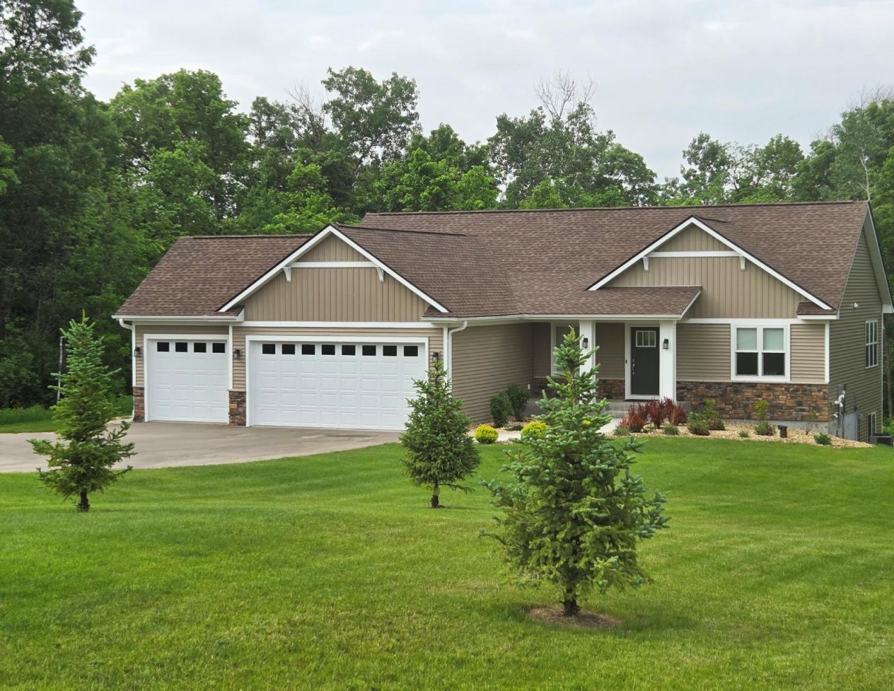 W10644 566th Avenue , Prescott, WI 54021