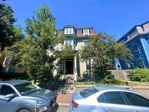 15 Bigelow Street, Unit 1, Cambridge, MA 02139