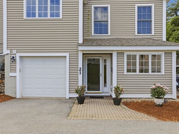 21 Sandstone Rd, Unit 21, Westford, MA 01886
