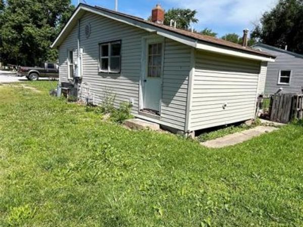 708 and 806 Stella Street , Montgomery City, MO 63361