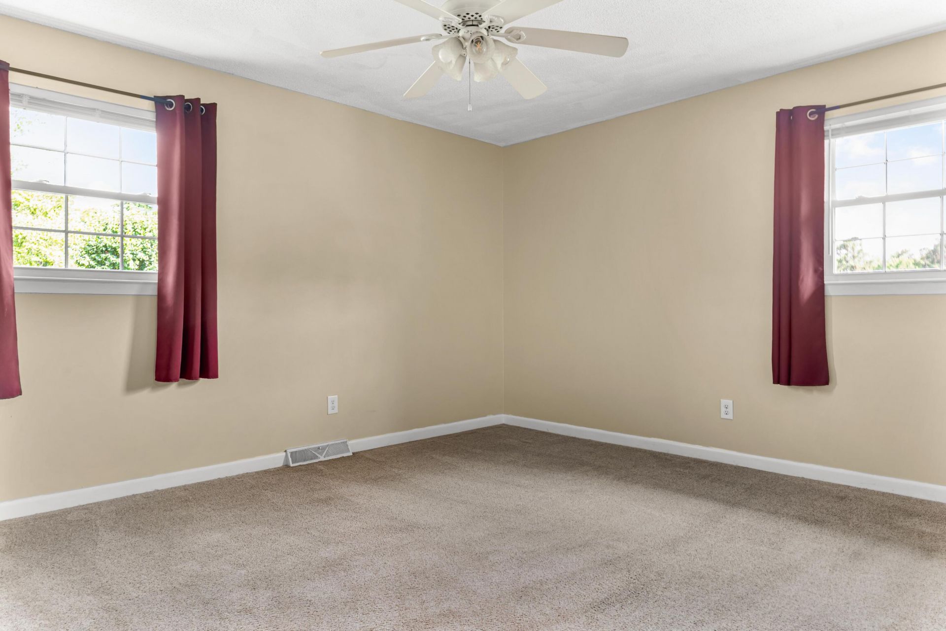 1433 Neeses Highway Photo 20