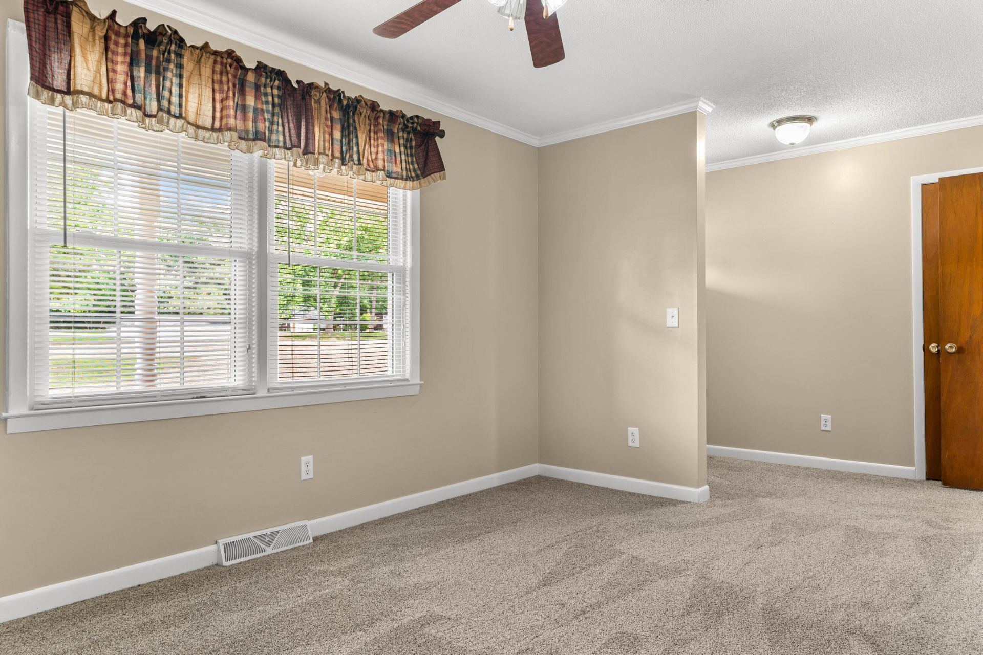 1433 Neeses Highway Photo 27