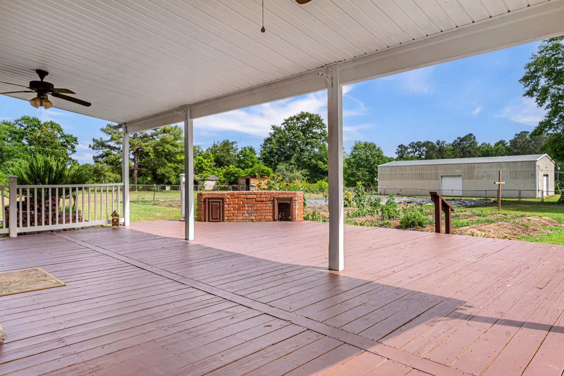 1433 Neeses Highway Photo 5