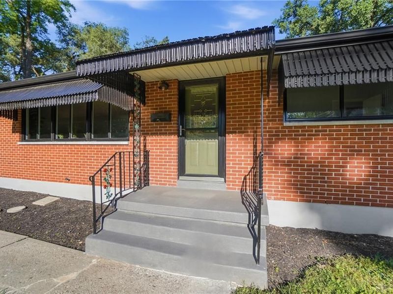 327 Constantia Avenue, Dayton, OH 45419 Photo 5