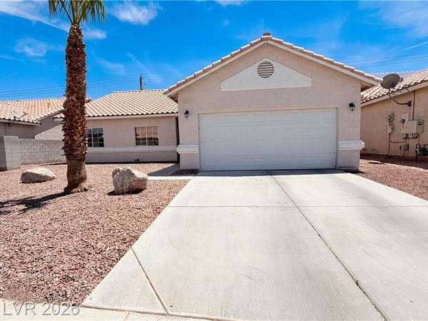 5132 Rocky Bluff, North Las Vegas, NV 89031