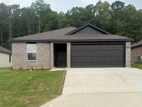 185 Bighorn Trail , Maumelle, AR 72113