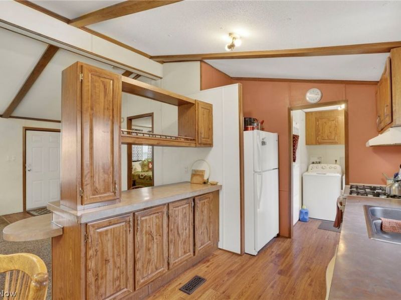 8320 Hopewell National Road , Zanesville, OH 43701 Photo 15