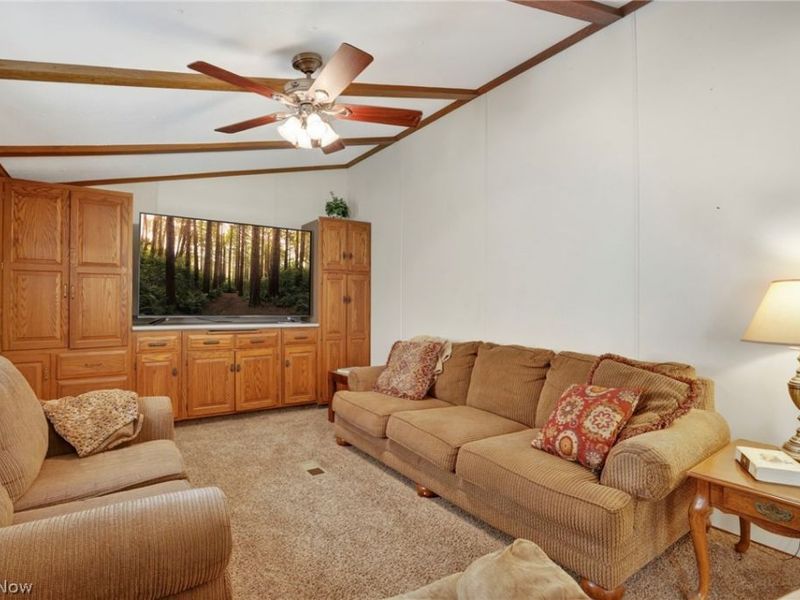 8320 Hopewell National Road , Zanesville, OH 43701 Photo 19