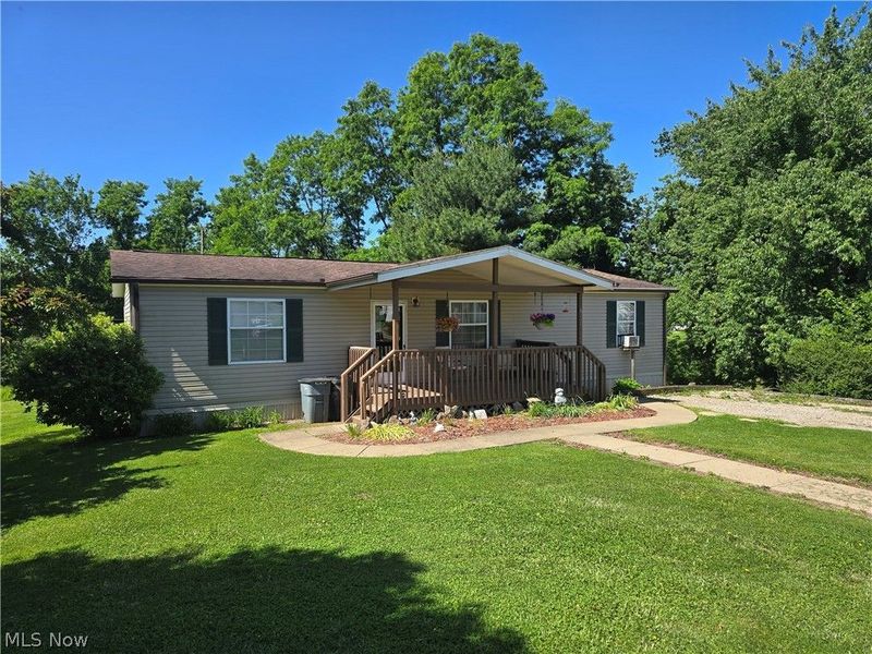 8320 Hopewell National Road , Zanesville, OH 43701 Photo 2