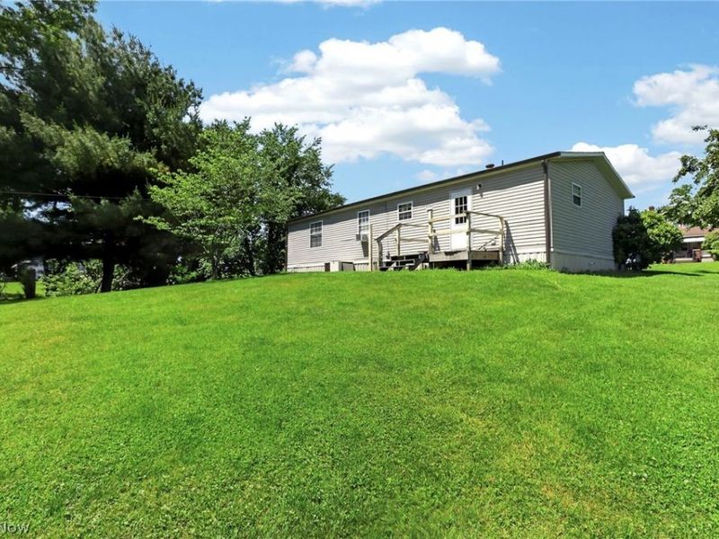 8320 Hopewell National Road , Zanesville, OH 43701 Photo 33