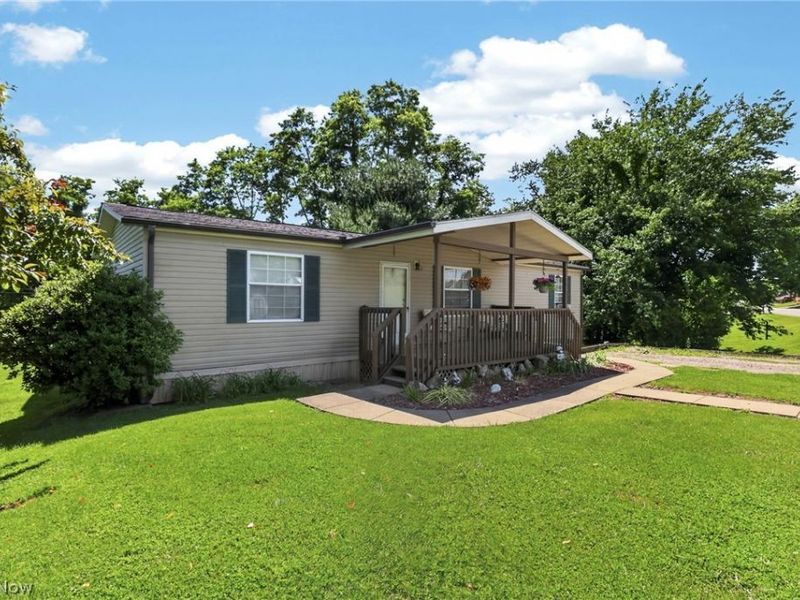 8320 Hopewell National Road , Zanesville, OH 43701 Photo 5
