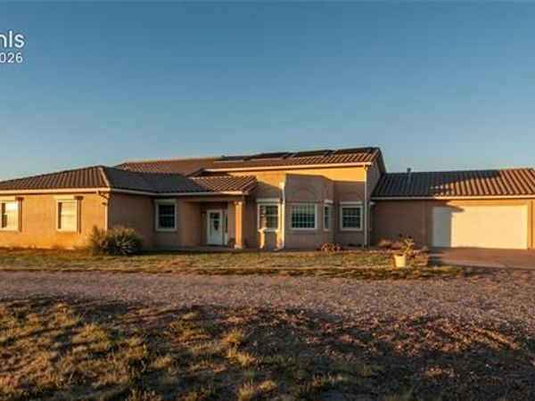 7571 Vanessa Drive, Pueblo, CO 81005
