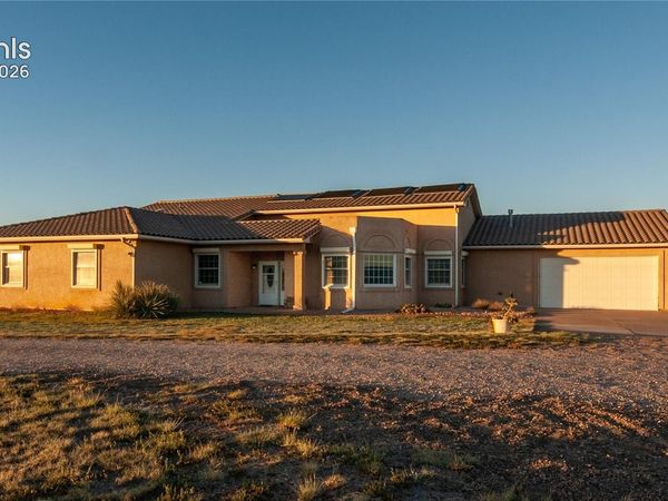 7571 Vanessa Drive, Pueblo, CO 81005