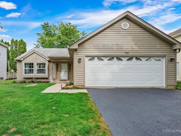 765 Thorndale Drive , Elgin, IL 60120