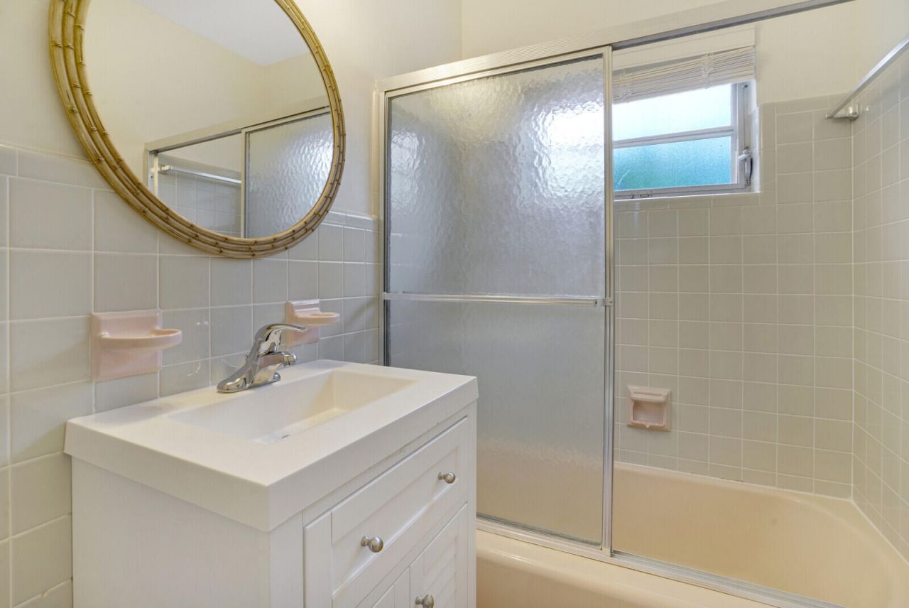 3410 Poinsettia Avenue, West Palm Beach, FL 33407 Photo