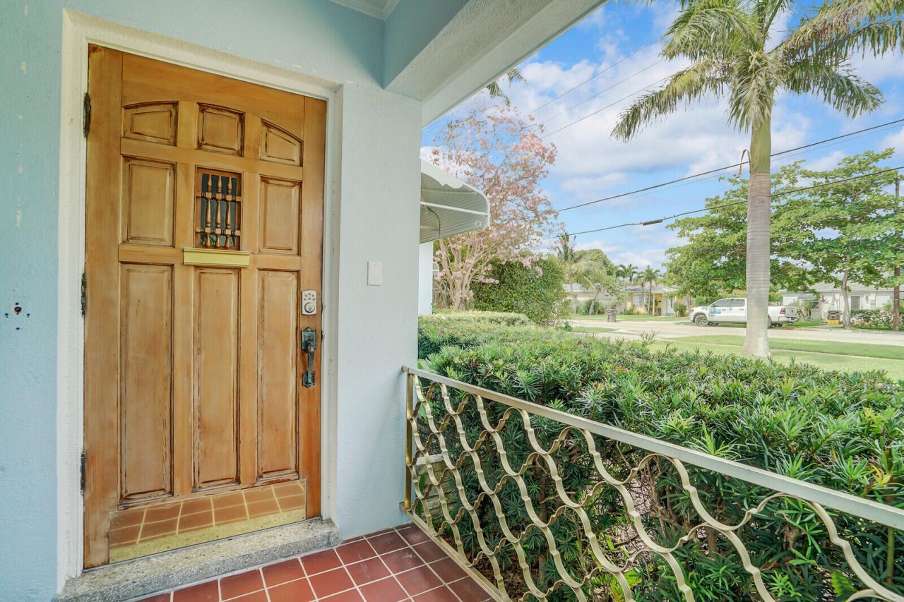 3410 Poinsettia Avenue, West Palm Beach, FL 33407 Photo