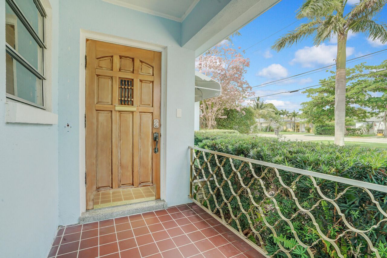 3410 Poinsettia Avenue, West Palm Beach, FL 33407 Photo