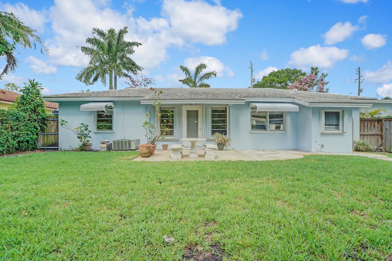 3410 Poinsettia Avenue, West Palm Beach, FL 33407 Photo