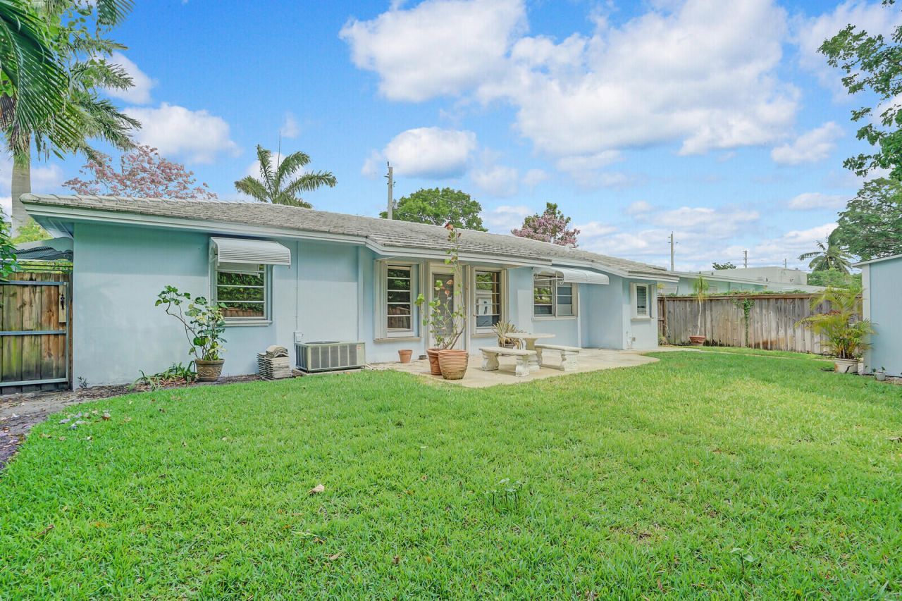 3410 Poinsettia Avenue, West Palm Beach, FL 33407 Photo