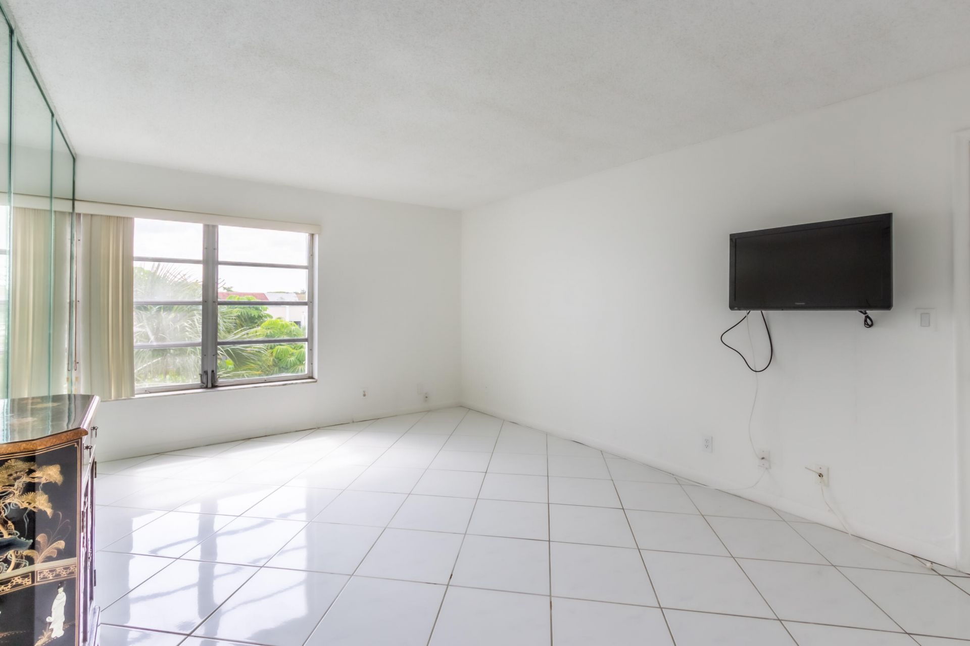 3531 Inverrary Drive, Unit H406, Lauderhill, FL 33319 Photo