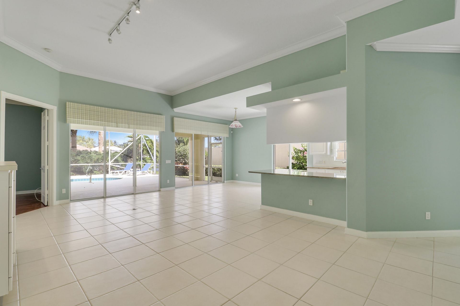 805 Niemen Drive, Palm Beach Gardens, FL 33410 Photo