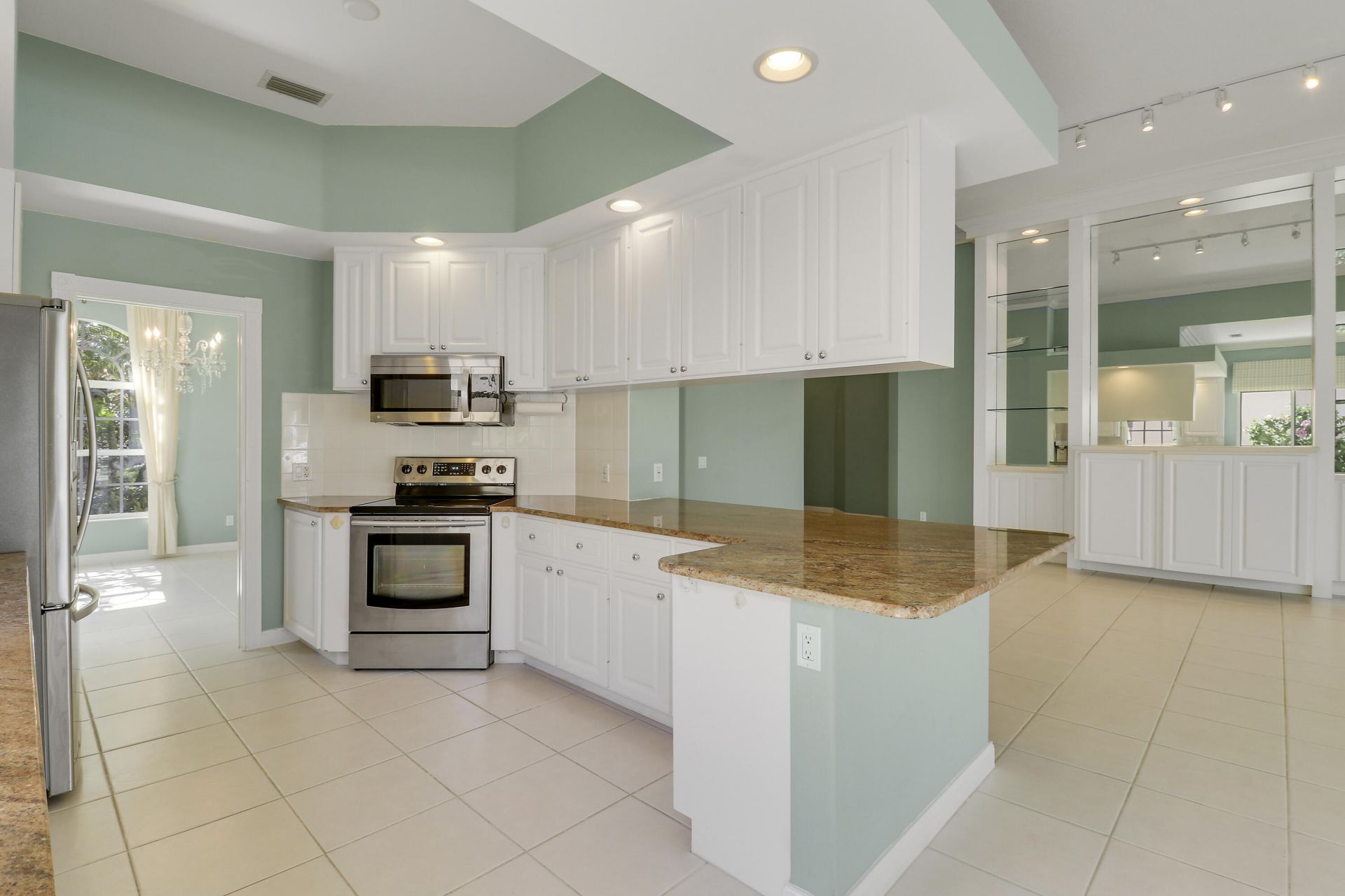 805 Niemen Drive, Palm Beach Gardens, FL 33410 Photo