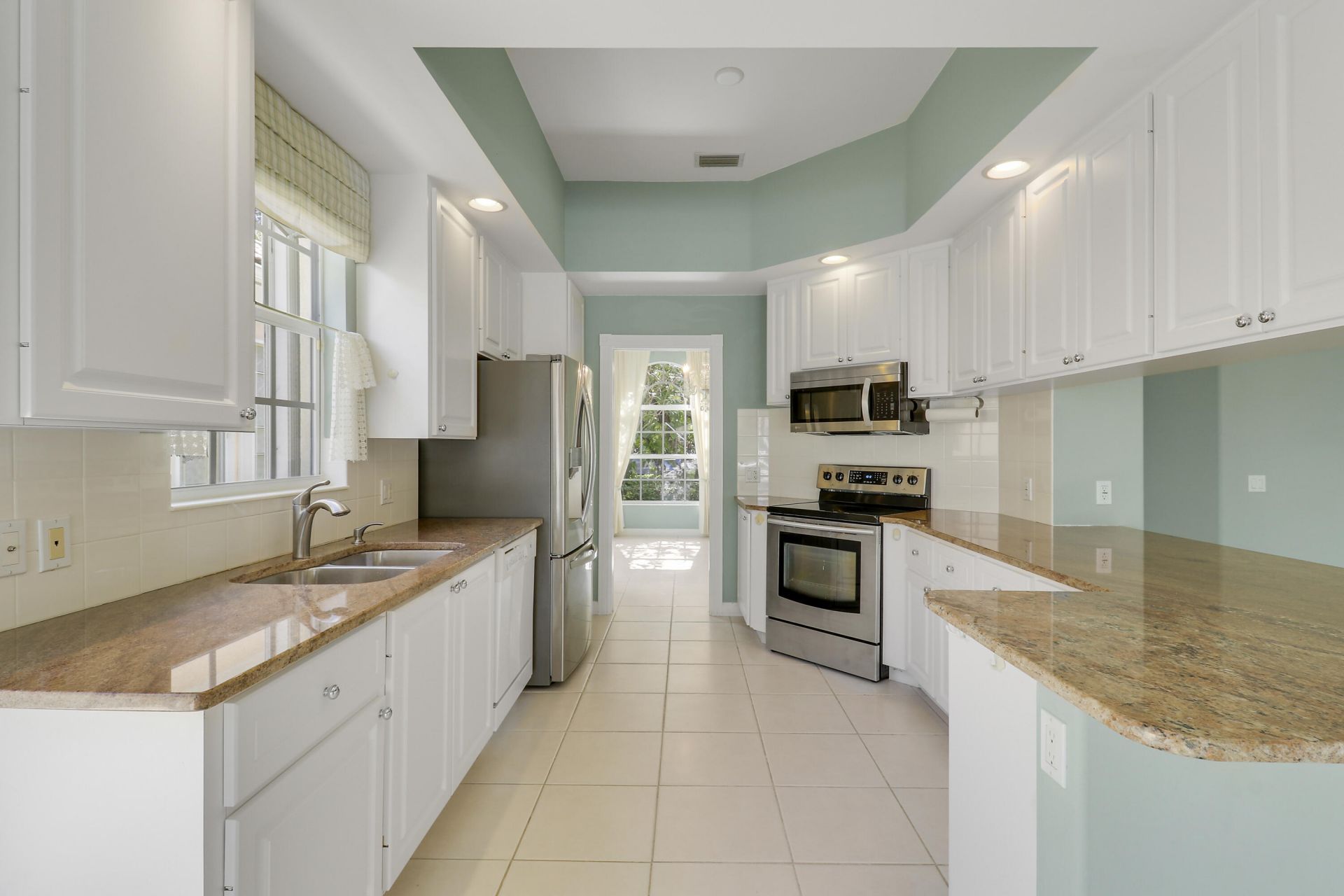 805 Niemen Drive, Palm Beach Gardens, FL 33410 Photo