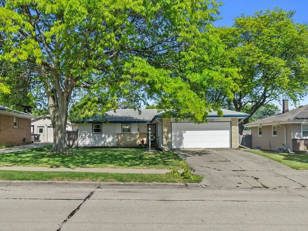 1545 Ostergaard Ave, Racine, WI 53406