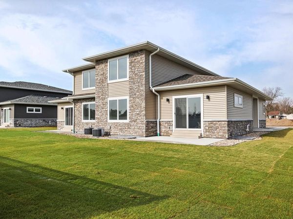 1200 Sween DRIVE, Unit 2, Holmen, WI 54636
