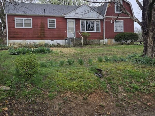 790 Draughon Dr , Greenbrier, TN 37073