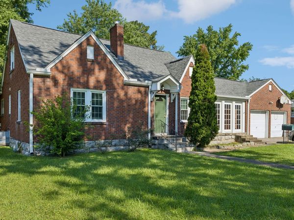 312 Castle Heights Ave , Lebanon, TN 37087