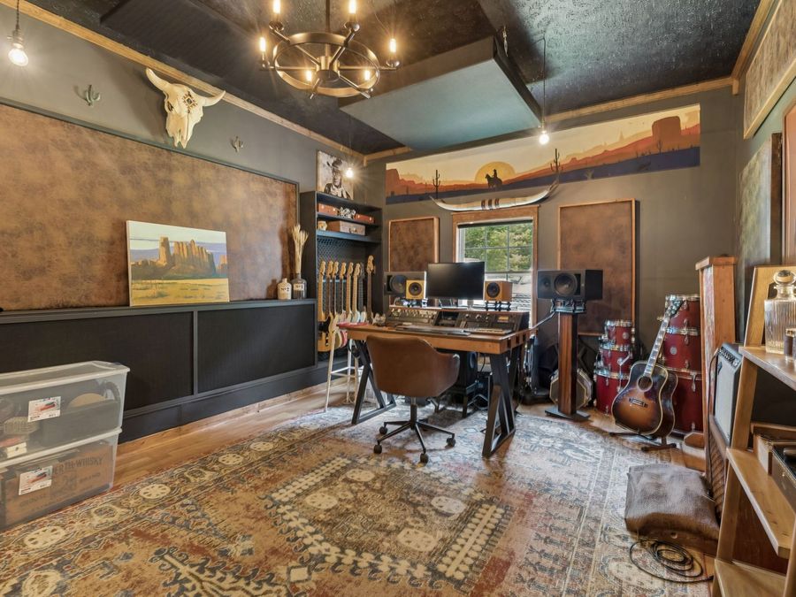 Property Image 31