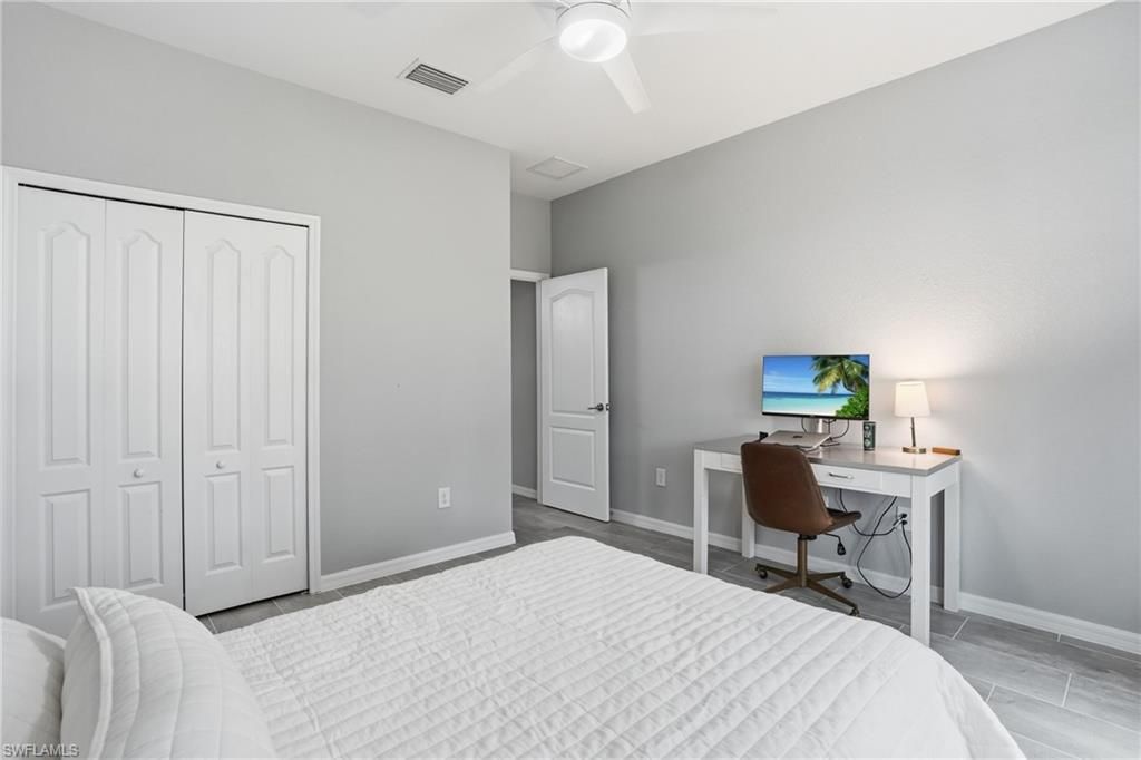 19685 The Place Blvd, Estero, FL 33928 Photo