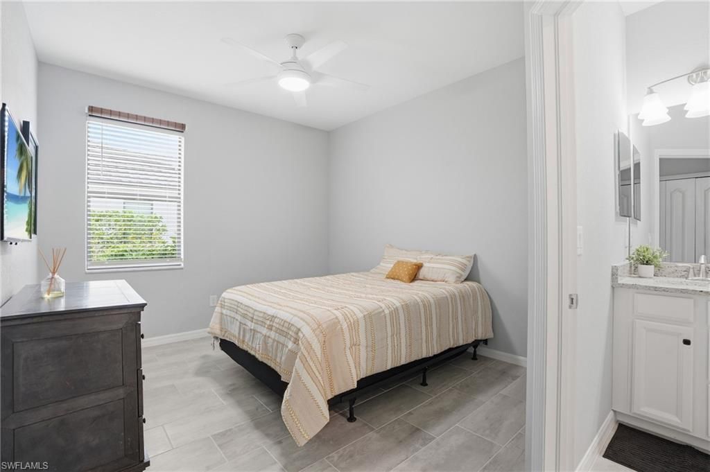 19685 The Place Blvd, Estero, FL 33928 Photo