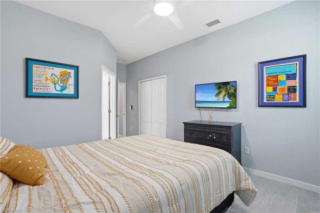 19685 The Place Blvd, Estero, FL 33928 Photo