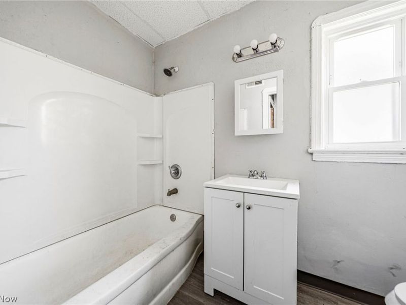 3449 E 71st Street , Cleveland, OH 44127 Photo 18