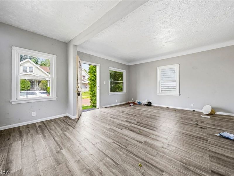3449 E 71st Street , Cleveland, OH 44127 Photo 5