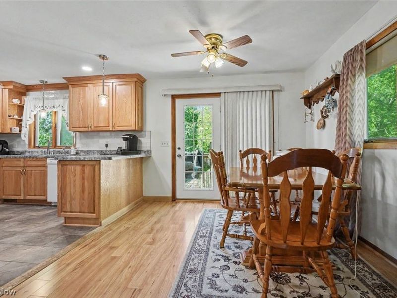 4250 Herr Fieldhouse Road, Southington, OH 44470 Photo 10