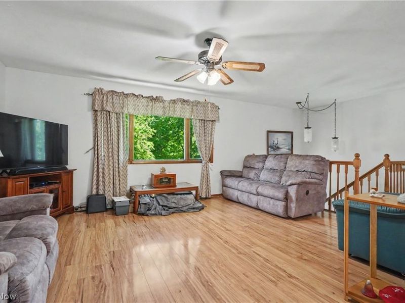 4250 Herr Fieldhouse Road, Southington, OH 44470 Photo 12