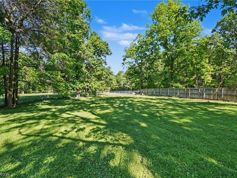 4250 Herr Fieldhouse Road, Southington, OH 44470 Photo 6