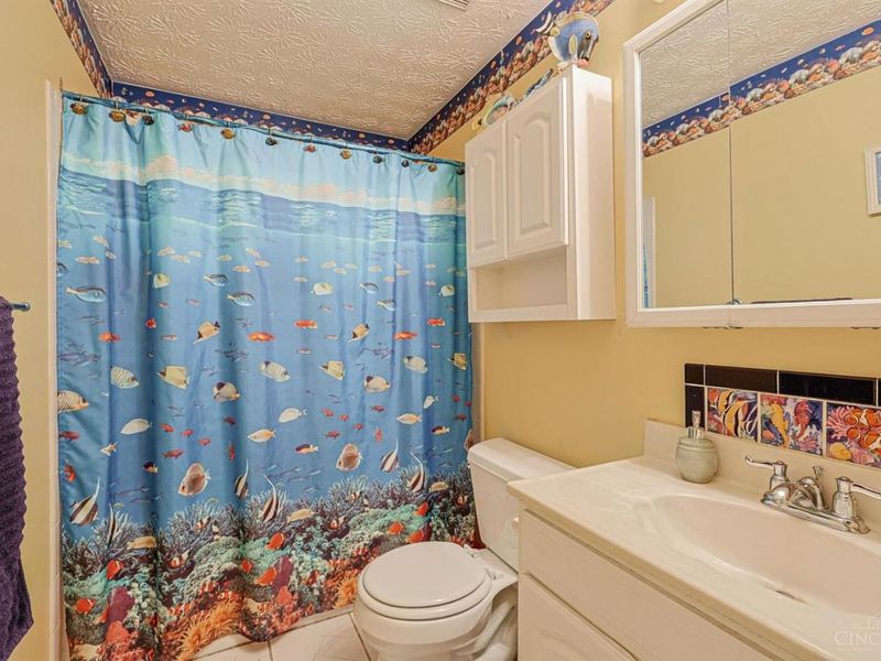 1146 Hickorylake Drive, Delhi Twp, OH 45233 Photo 32