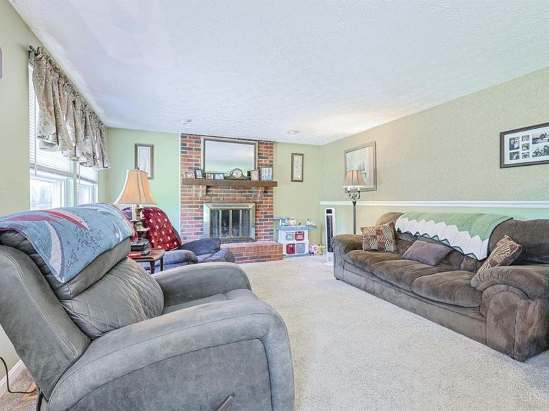 1146 Hickorylake Drive, Delhi Twp, OH 45233 Photo 9